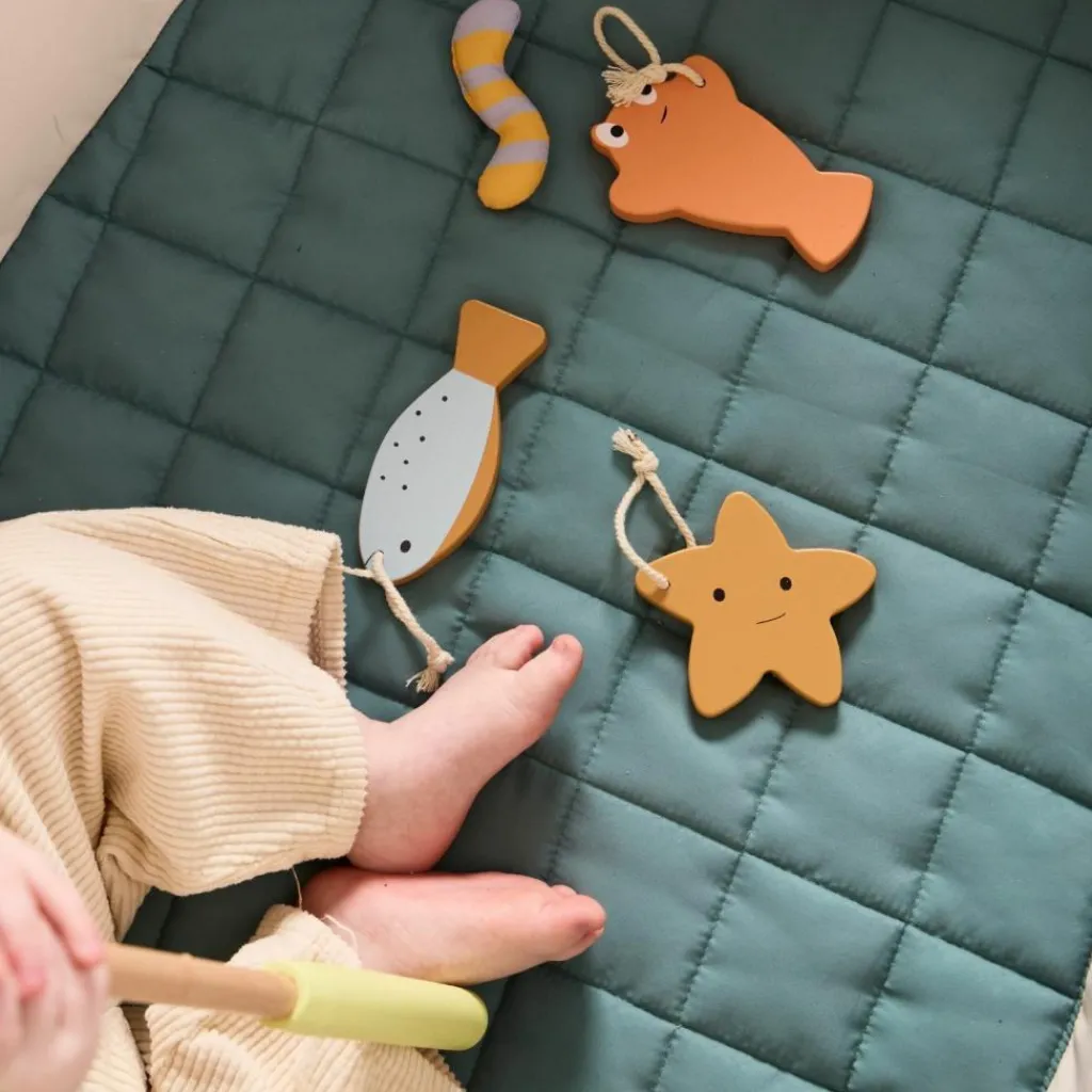 Clearance Bateau en toile avec kit de pêche Kid's Hub Piscine À Balles