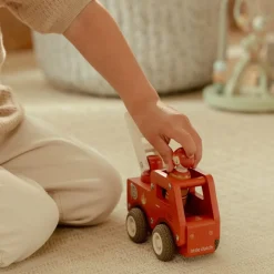 Clearance Camion de pompiers 1er âge en bois Petites Voitures, Véhicules Et Circuits