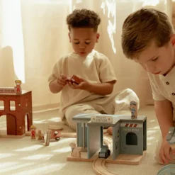 Outlet Caserne de pompiers en bois Petites Voitures, Véhicules Et Circuits