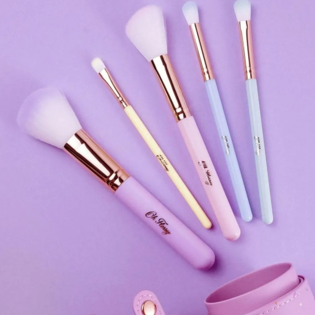 Clearance Coffret de 5 pinceaux de maquillage Arc-en-ciel Accessoires De Déguisement