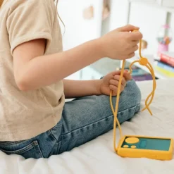 Clearance Coque de protection jaune pour baladeur Flam Conteuse