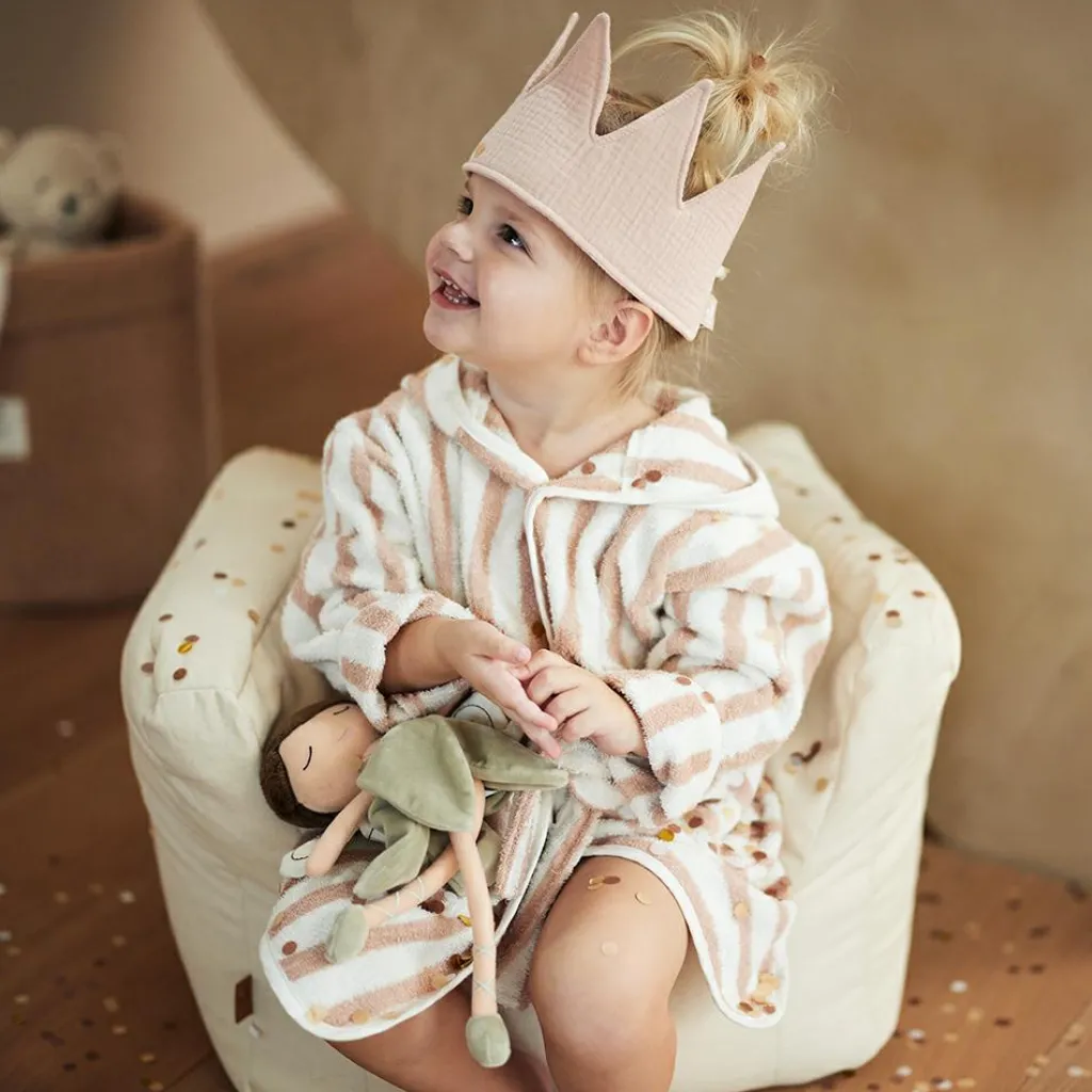 New Couronne d'anniversaire en tissu Wild Rose Accessoires De Déguisement