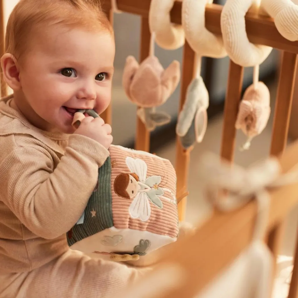 Outlet Cube d'activités Lovely Birds Balle / Cube D'Activités