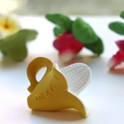 Discount Mini jouet de dentition en latex Anita la banane Chewy to go Jouet / Anneau De Dentition