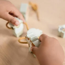 Clearance Perles en bois à lacer Little Farm Jouet À Encastrer