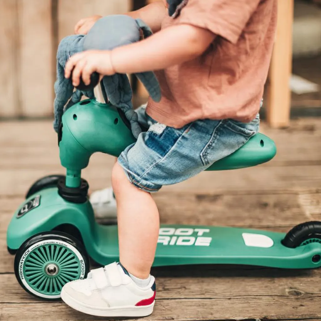 Outlet Porteur évolutif en trottinette Highwaykick 1 vert forêt - Reconditionné Porteur Évolutif En Trottinette