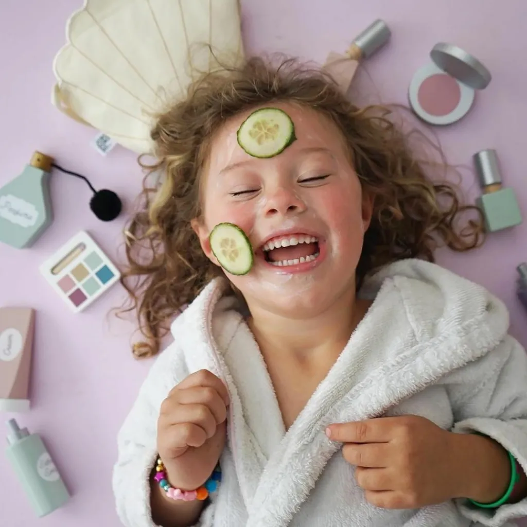 New Salon de beauté en bois Coin Beauté / Barbier