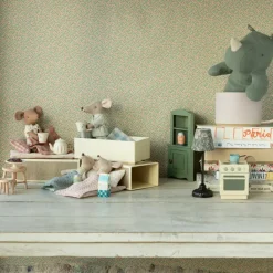 Souris Petit Frère dans sa boîte assortie Figurines De Jeu